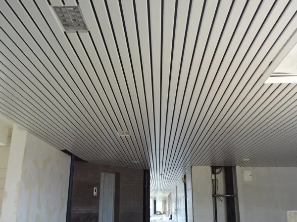 84r Linear Ceiling System – vindsil architectural