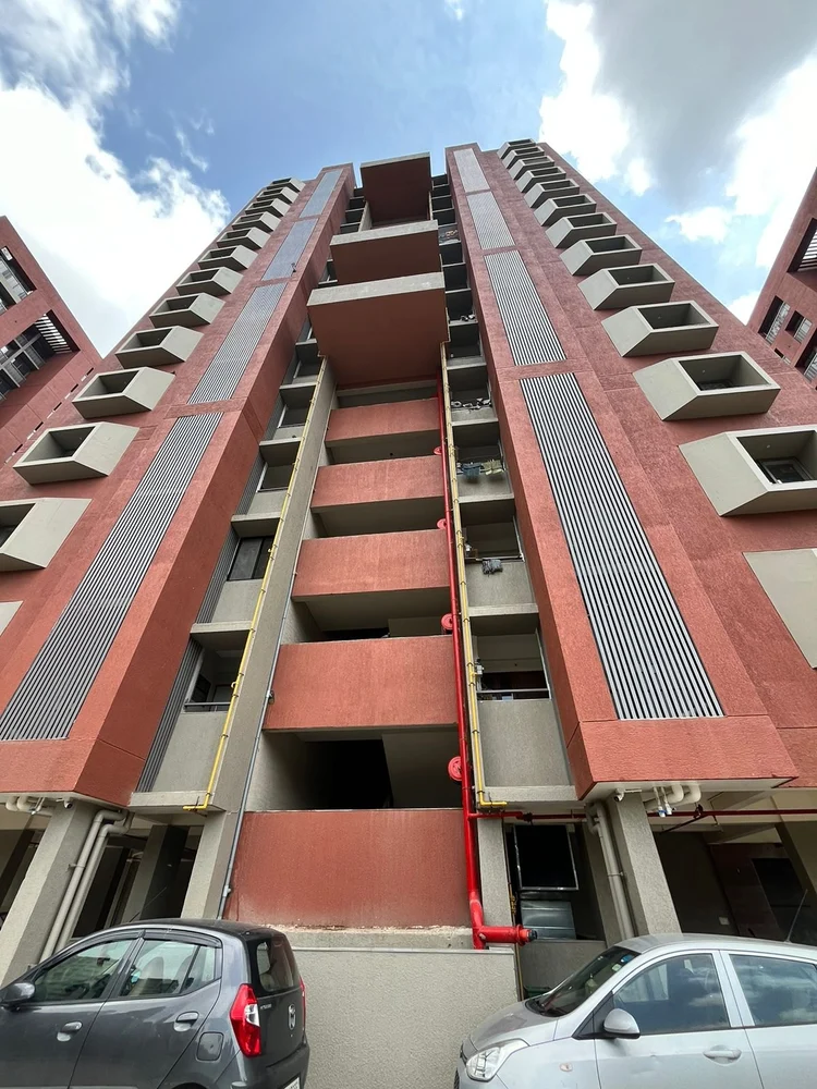 Metal Cladding Exterior - Image 2