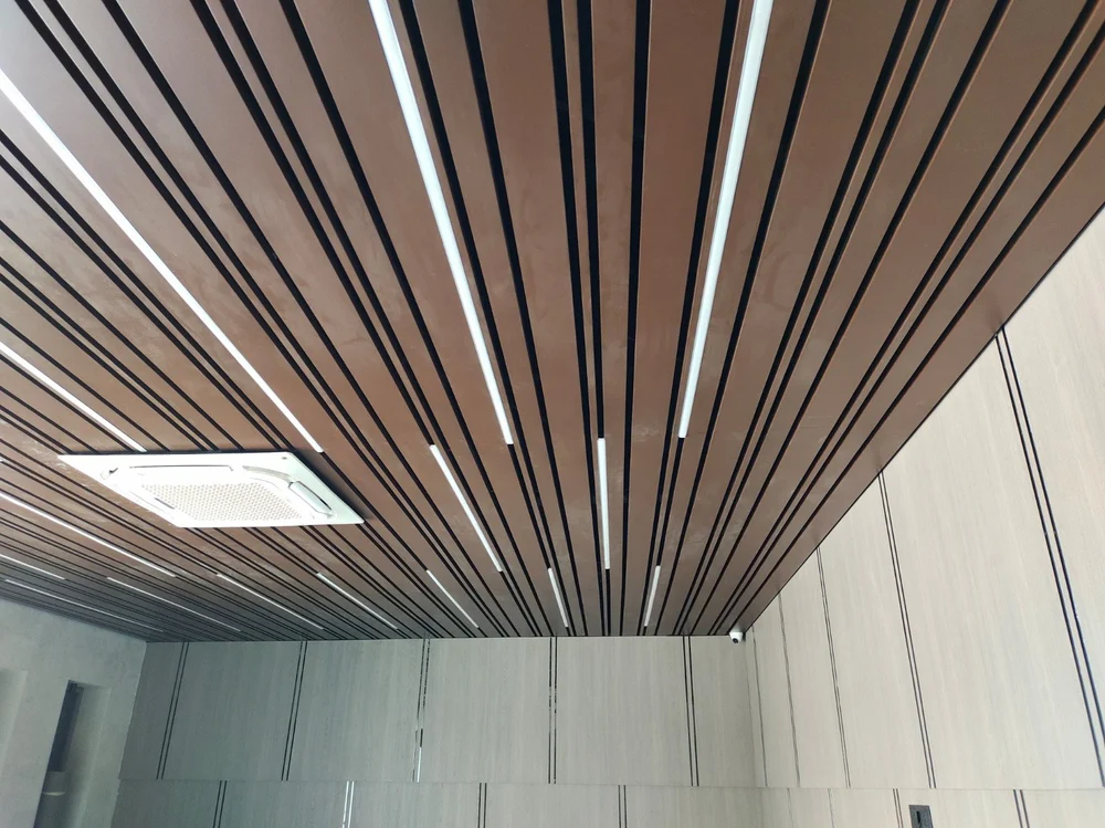 U Shape Baffle ceiling multi height - Image 3