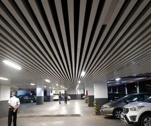 Baffle U Shape Ceiling