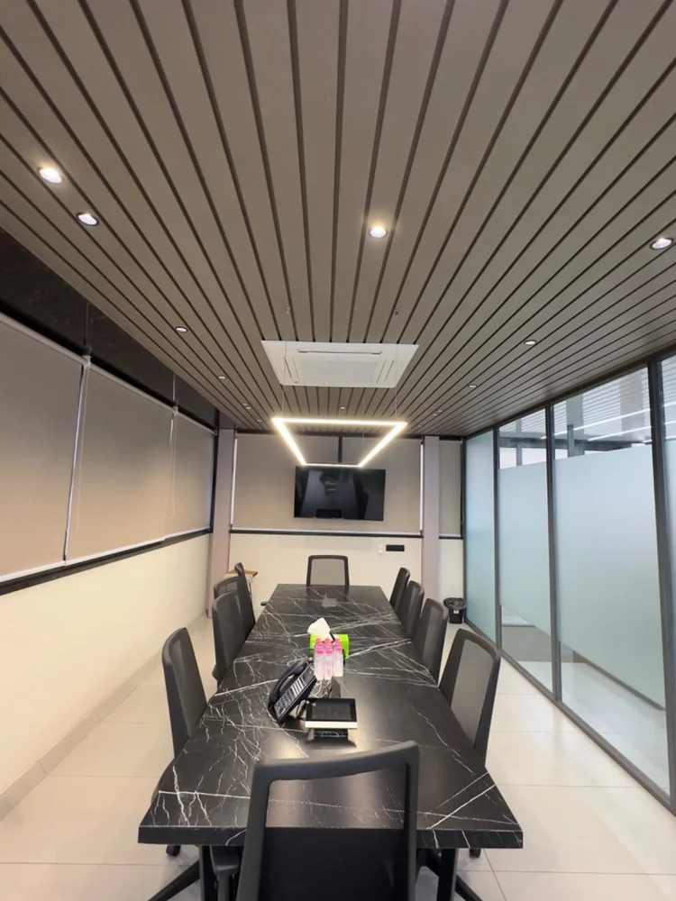 Aluminium ceiling for commercial buildings - Image 6